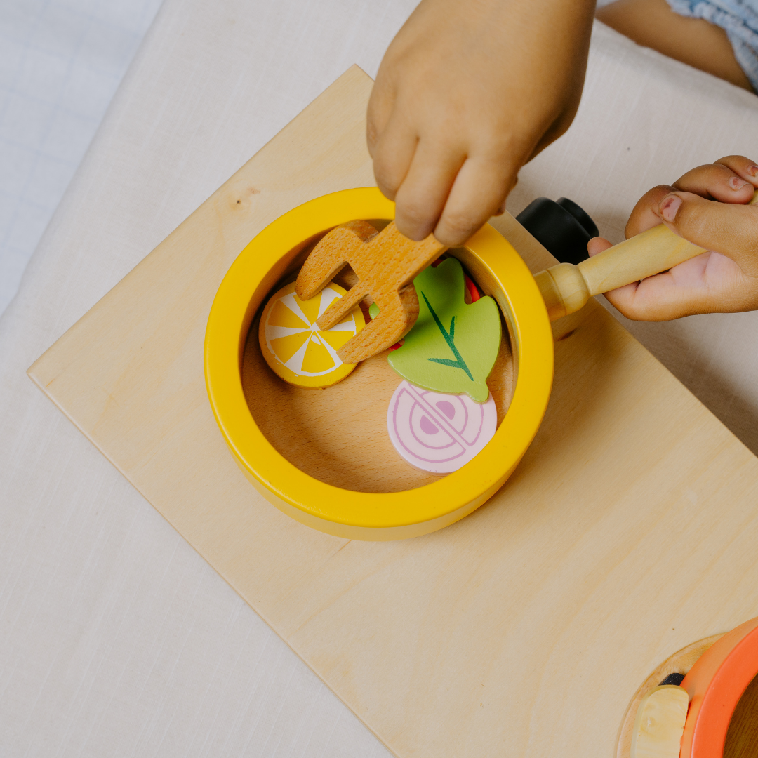 Wooden Gas Stove and Cooking Set Toy (10 Pcs) - nestatoys