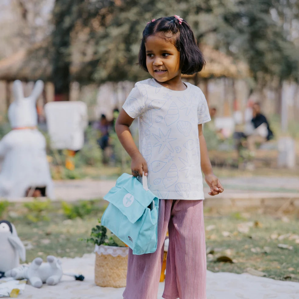 NESTA TOYS - Wooden Doctor Set for Kids | Pretend Play 18 Pcs Dentist Medical Kit for Kids (3-8 Years)