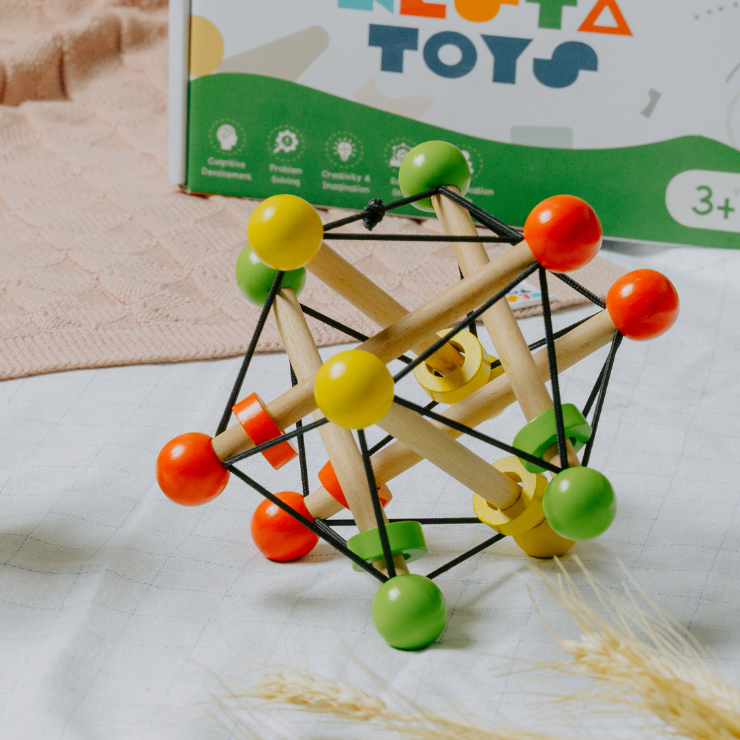 NESTA TOYS Skwish Baby Rattle & Teether – Wooden Montessori Toy for Babies