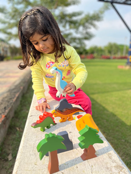 8 Benefits of Block Play for Preschoolers and Toddlers