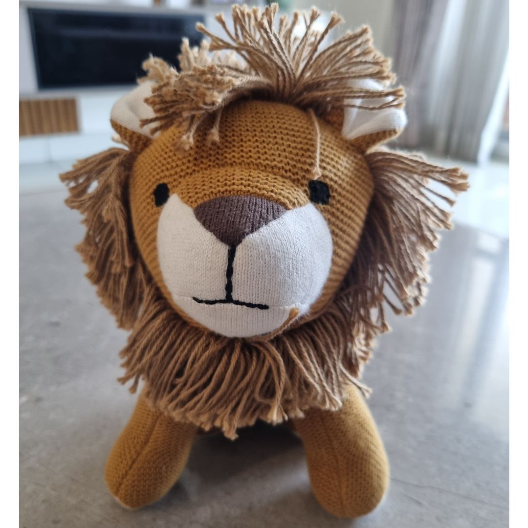 Leo the Lion | Knitted Cotton Animal Plush Toy for Kids