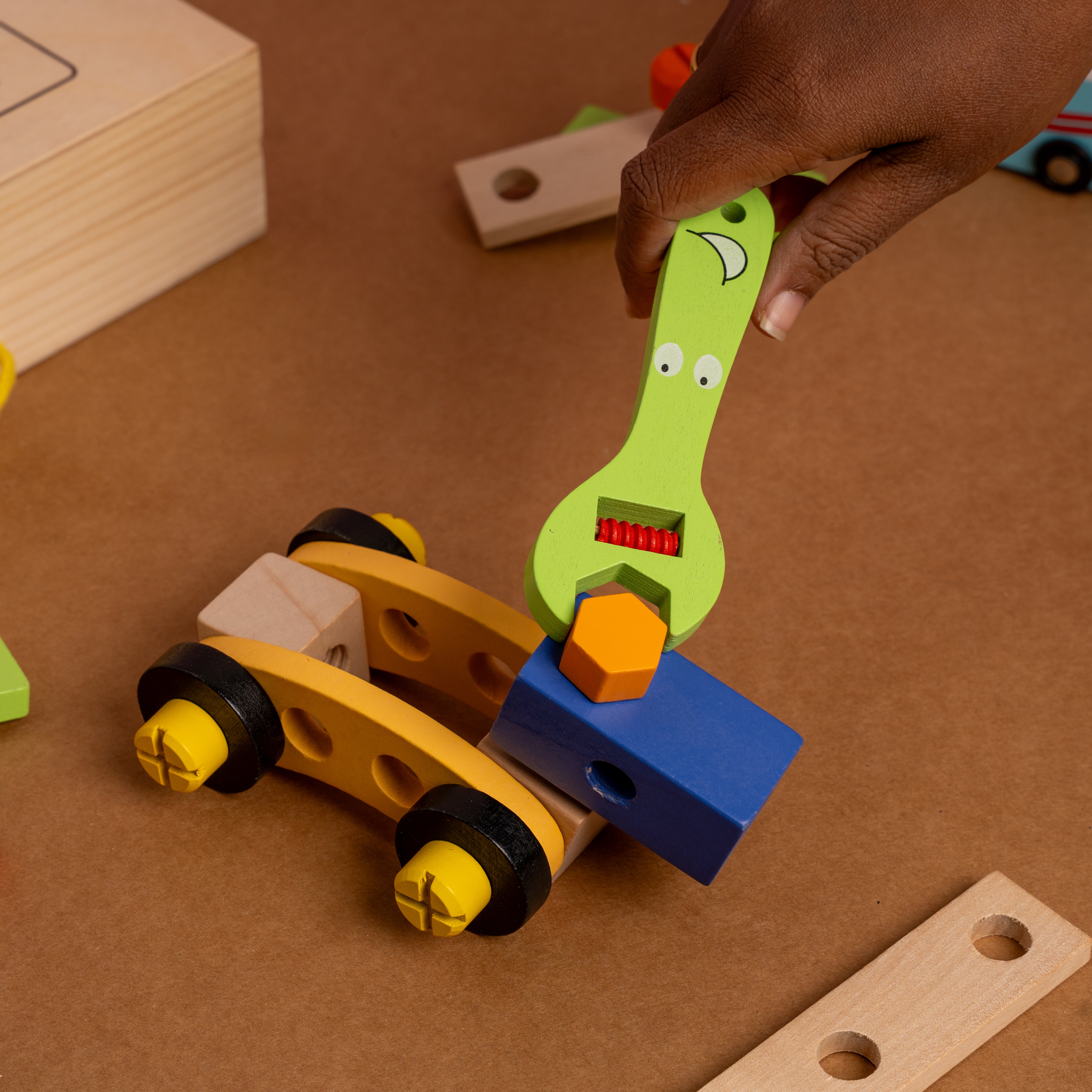 Wooden Tool Kit Without Box (39 Pcs)