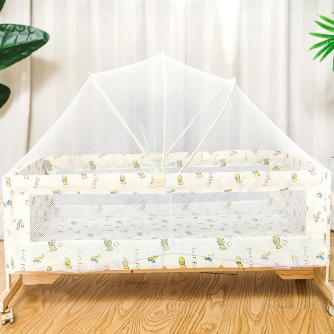 Wooden Crib with Removable Mosquito Net