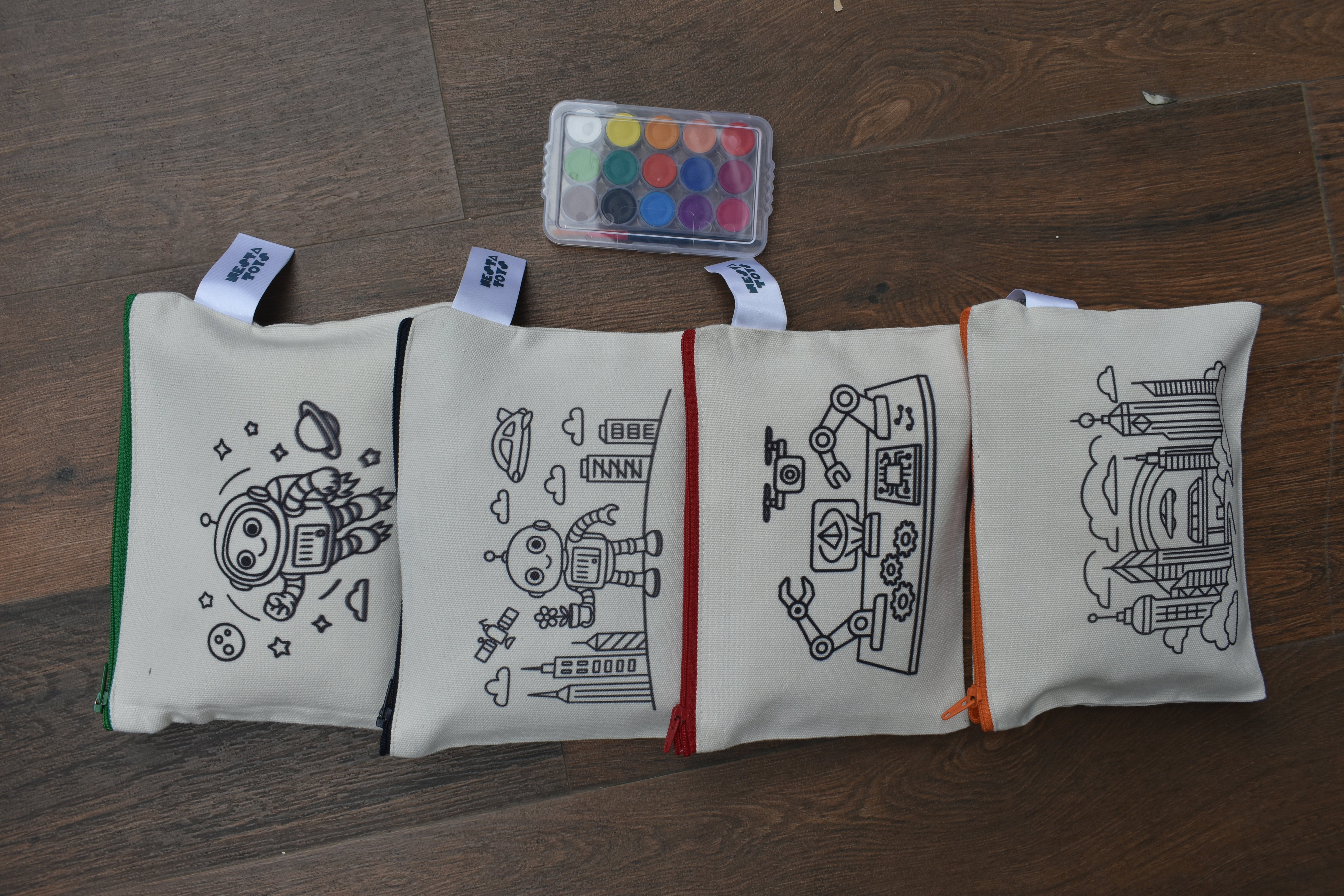 DIY Coloring Cotton Pouch for Kids– Robots and Future Tech