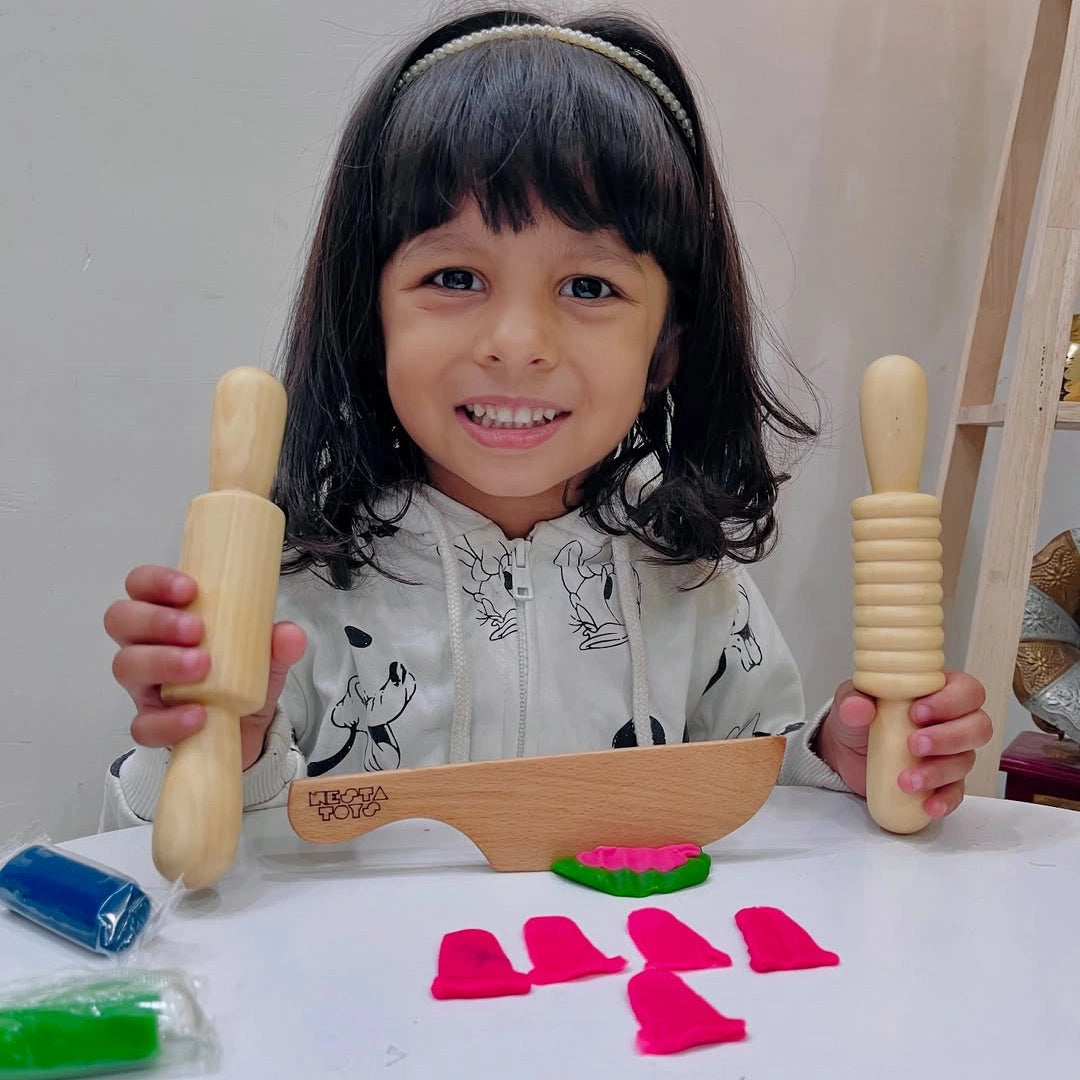 NESTA TOYS - Play Dough Tool set | Rolling Pins & Knife Play Dough Tool set | Rolling Pins & Knife - nestatoys