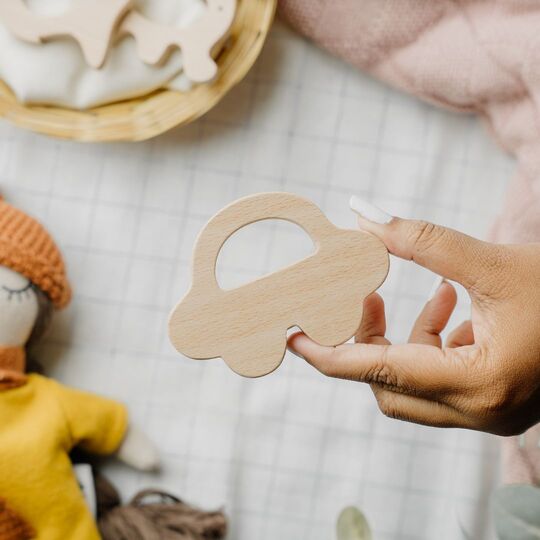 NESTA TOYS Wooden Car Teether – Beech Wood Toy for Babies