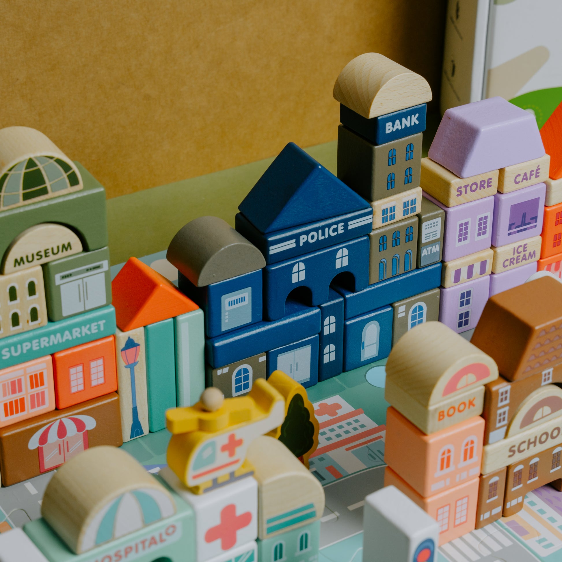 NESTA TOYS Wooden City Building Blocks Set (115 Pieces) Montessori wooden toy for kids 