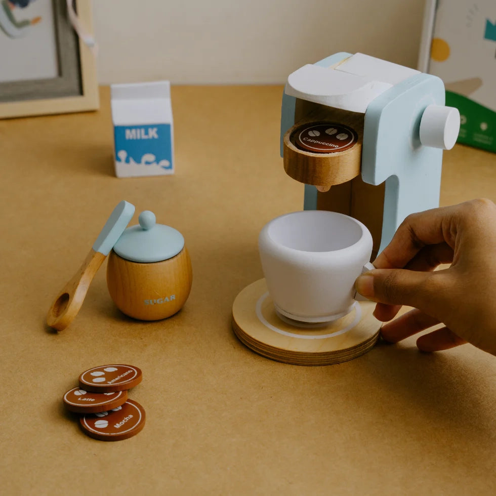 NESTA TOYS Wooden Coffee Machine Toy for kids, safe pretend play kitchen toy made from durable wood with non-toxic colors