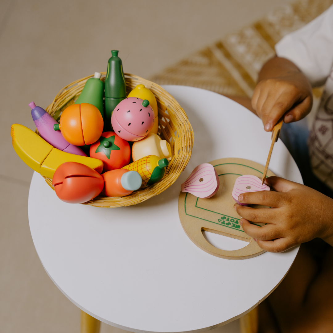 Wooden Vegetable and Fruit Magnetic Toy (15 Pcs)