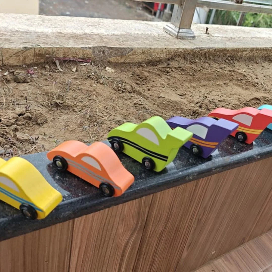 NESTA TOYS - Wooden Car (6 Pcs)
