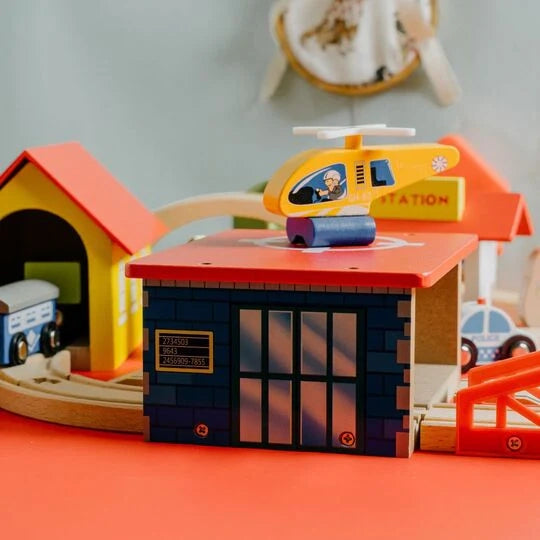 NESTA TOYS - Train Track Toy Set with Vehicles (69 Pcs)