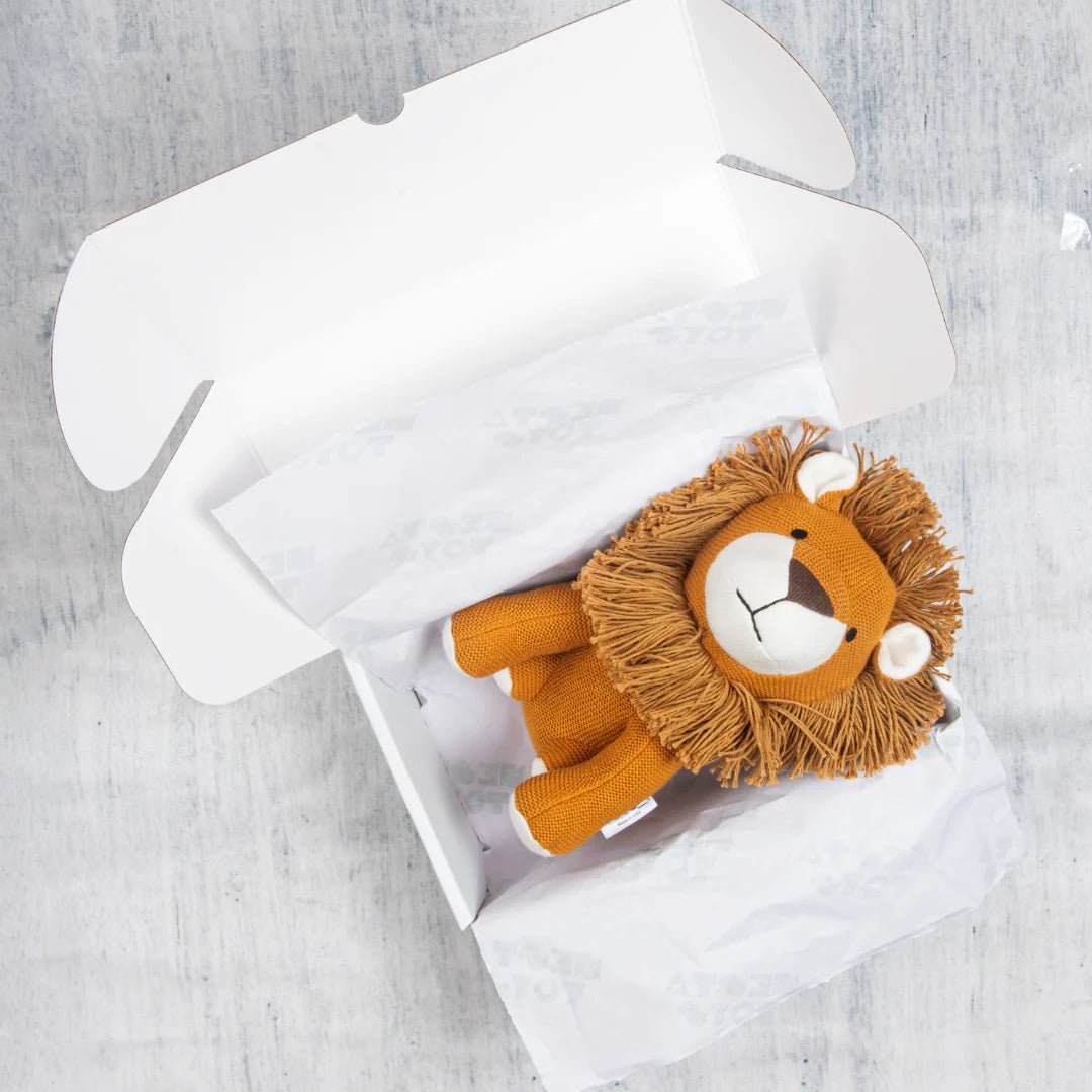 Leo the Lion | Knitted Cotton Animal Plush Toy for Kids - NESTA TOYS