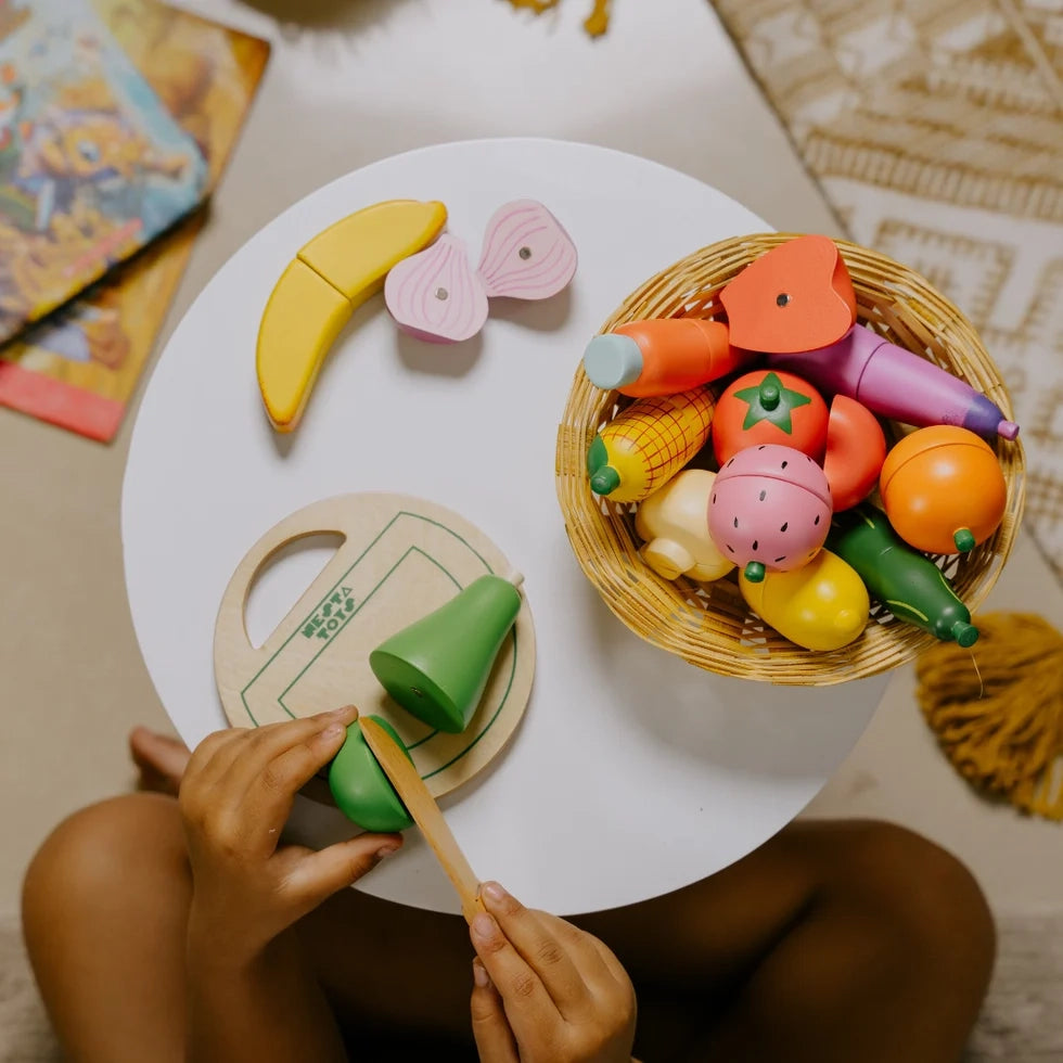 Wooden Vegetable and Fruit Magnetic Toy (15 Pcs) - nestatoys